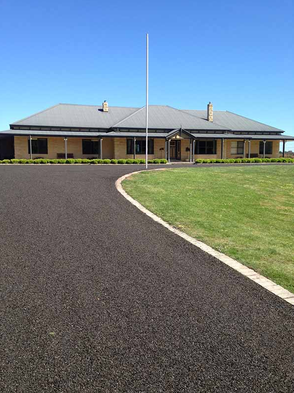 This is a photo of an asphalt driveway which has been installed by Shepparton Surfacing Solutions